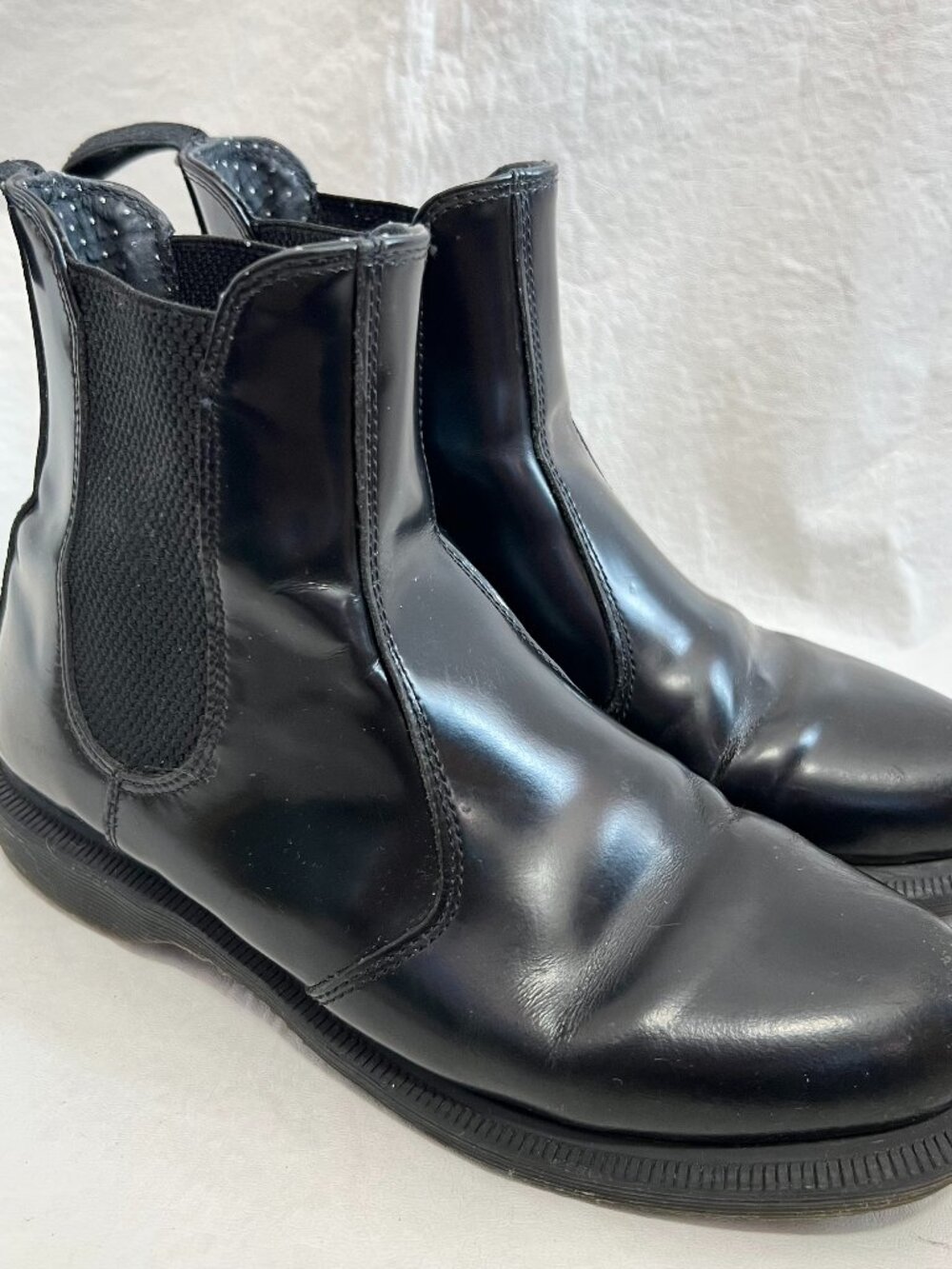 Dr Martens chelsea boots womens 7 smooth black leather docs doc ankle short